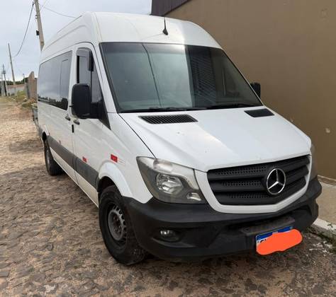 MERCEDES-BENZ SPRINTER 2.2 415 CDI VAN 16 LUGARES TETO ALTO 16V BI-TURBO DIESEL MANUAL MERCEDES-BENZ SPRINTER 2.2 415 CDI VAN 16 LUGARES TETO ALTO 16V BI-TURBO DIESEL MANUAL